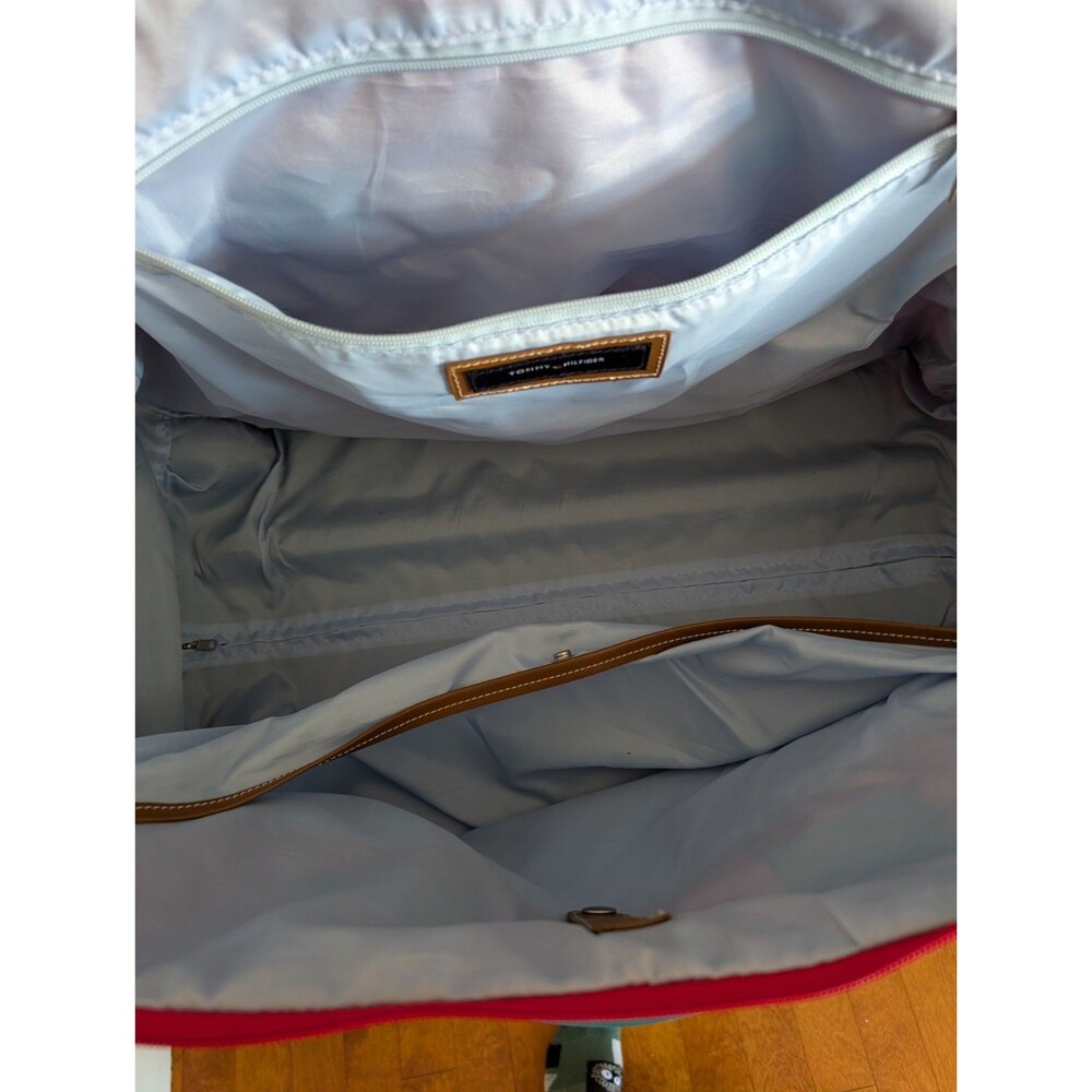 Tommy Hilfiger Red Heritage Prep Vintage Aesthetic Luggage Rolling Duffle Tote image 10